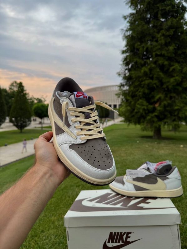 Nike Air Jordan Travis Scott — изображение 3