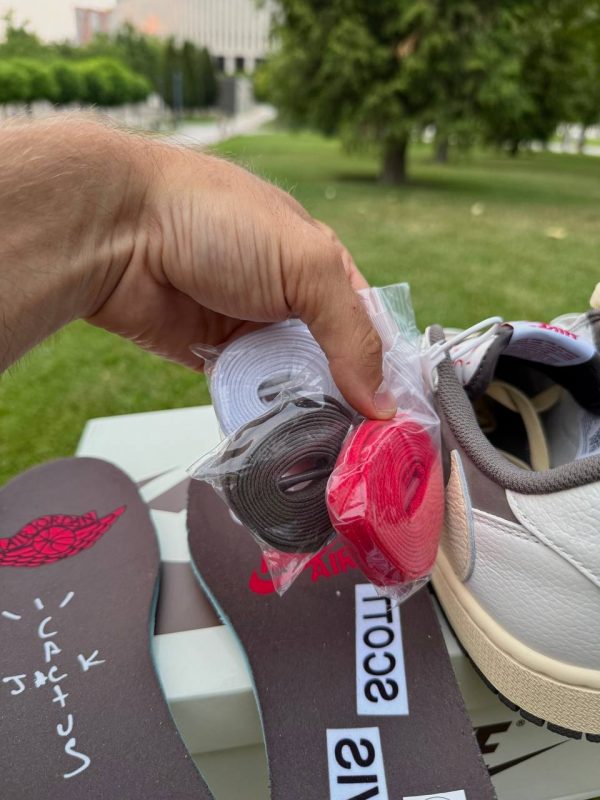 Nike Air Jordan Travis Scott — изображение 9