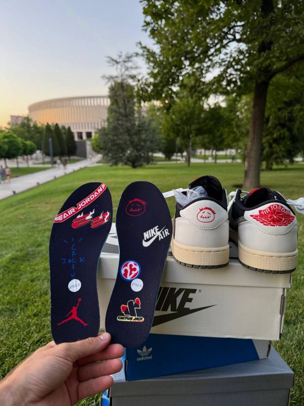 Nike Air Jordan Travis Scott — изображение 6