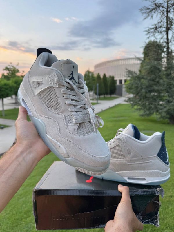 Nike Air Jordan 4 — изображение 3