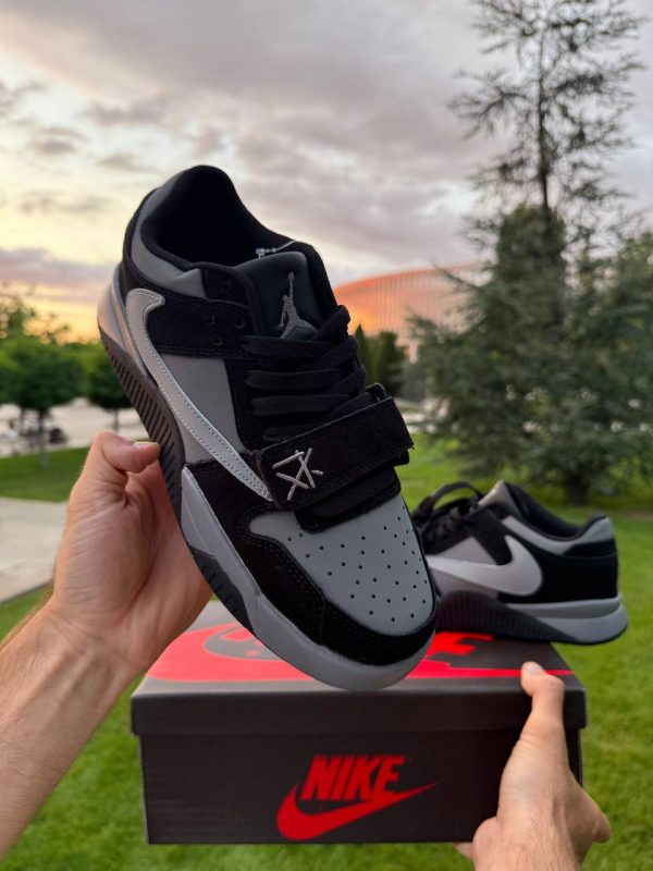 Nike Air Jordan Travis Scott — изображение 3